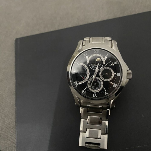 Seiko Premier watch like new, stainless steel, sapphire crystal, 10 bar waterproof