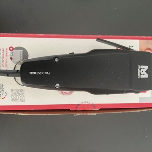 Moser 1400 Professional hair clipper new, black