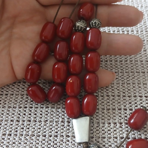 Old bakelite komboloi, 30 cm, 35 grams, 22 beads