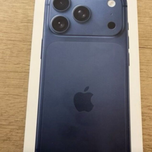 iPhone 17 Pro 256 GB deep blue sealed