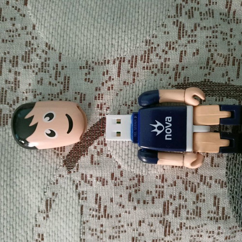 Collectible Nova USB sticks 4GB pack of 24 new