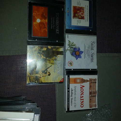 Classical music CD set like new, pack of 69