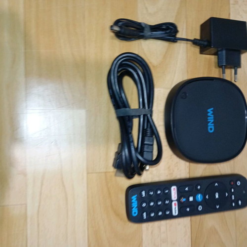 Wind Android TV box used, in good condition