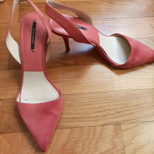 Zara shoes used, coral suede pumps size 38