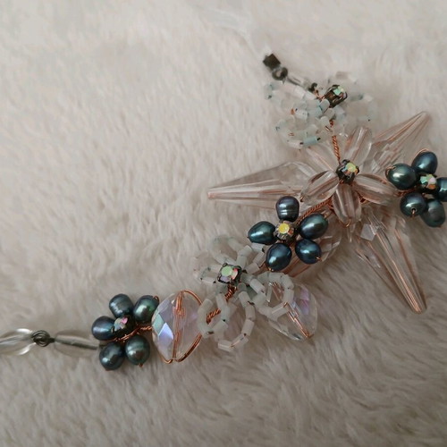 Vintage handmade choker necklace like new with beads and rhinestones