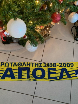 ΑΠΟΕΛ κασκόλ 2008 σαν καινούργιο