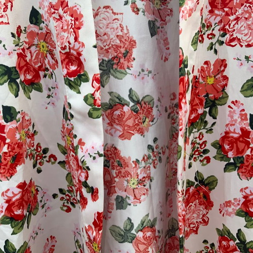 Floral kimono used, soft white with red, summer silk-like fabric