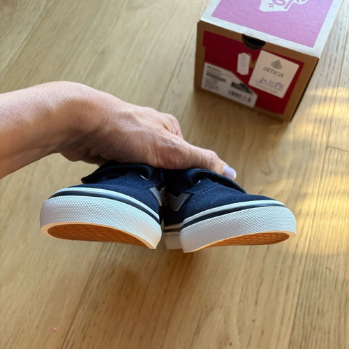 Vans shoes blue suede with velcro new, size 25