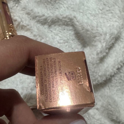 Charlotte Tilbury Big Lip Plumpgasm new, shade Strawberry Chocolate