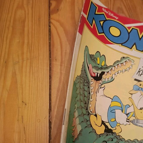 Komix Issue 29 Terzopoulos like new, vintage collectible