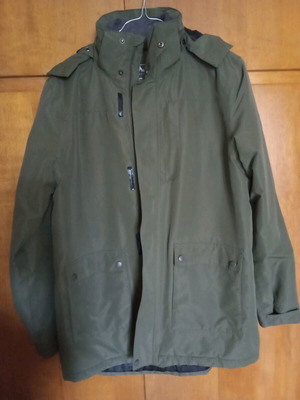 Mc Kinley boys' jacket like new, green olive