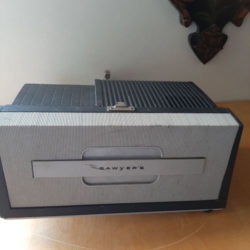 Vintage Sawyer's 500R Slide Projector used, 35mm, Belgium 1960s