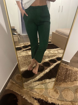 Zara crop pants green like new, size S