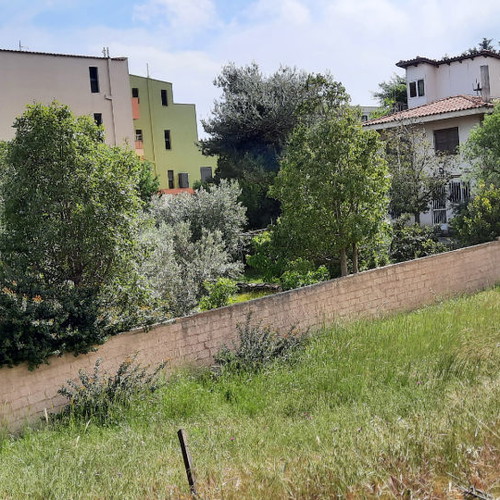 Land 500 m² buildable in Daou Penteli