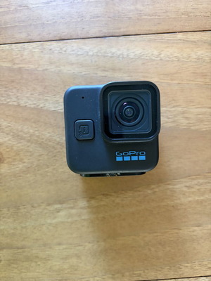 GoPro Hero 11 Black Mini in excellent condition unused