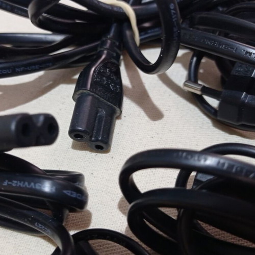Power Cables 220V Pack of 10, Various Lengths, Like New