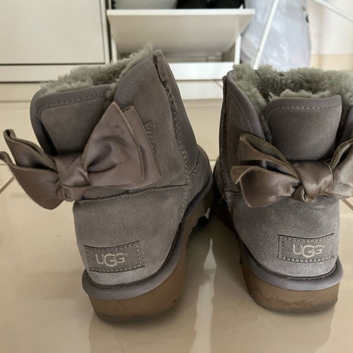 Ugg boots size 37 used, gray