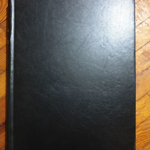 I Kathimerini Epta Hmeres used private leather-bound book