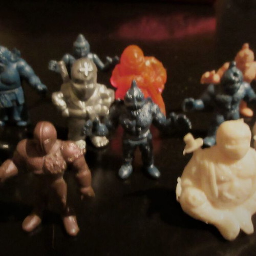 Lot of Exogini and Panose figures in various colors 80s like new