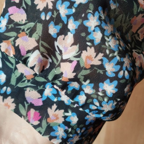 Long floral dress like new, pleated and lined, size M