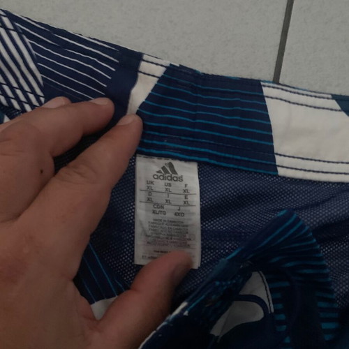 Nike and Adidas swimwear like new, 4 pieces, XL and L sizes