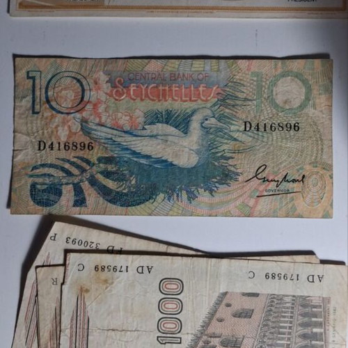 Paper money collection used from Europe, Asia, America