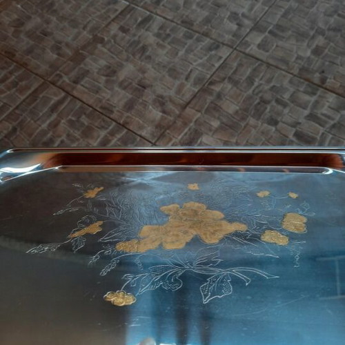 Large tray with gold details like new