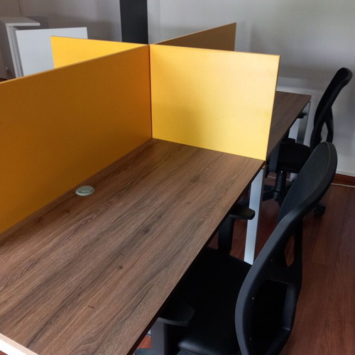 Office furniture set