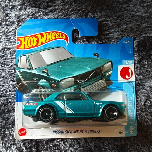 Hot Wheels J Imports Nissan Skyline HT 2000GT-X car like new