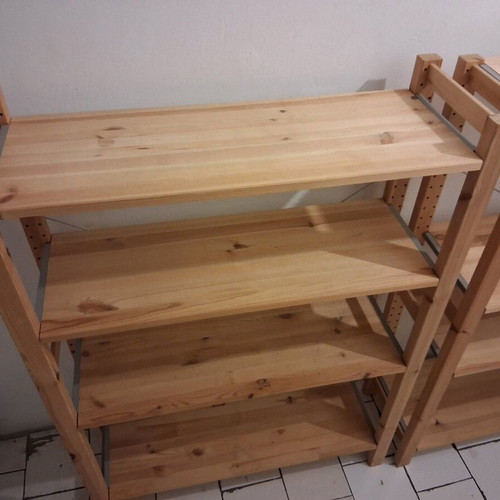 Adjustable bookcases like new