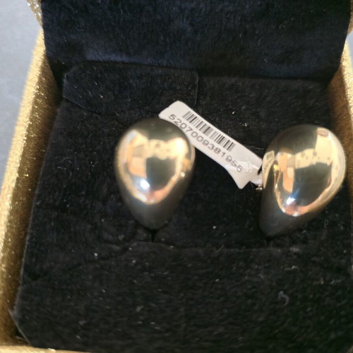 Gold teardrop earrings with box