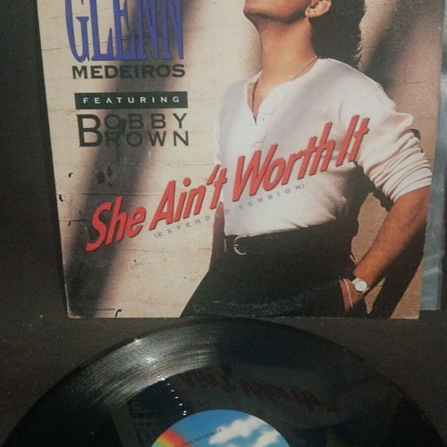 Glenn Medeiros Featuring Bobby Brown She Ain't Worth It vinyl used, pop