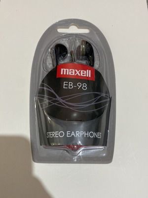 Maxell EB-98 headphone new, vintage 2007, collectible