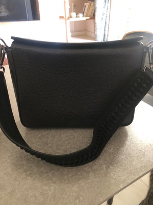 Parkhouse leather shoulder bag like new, black 20x26 cm