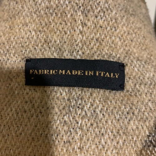 Italian coat like new, size 40, multicolored with unique design