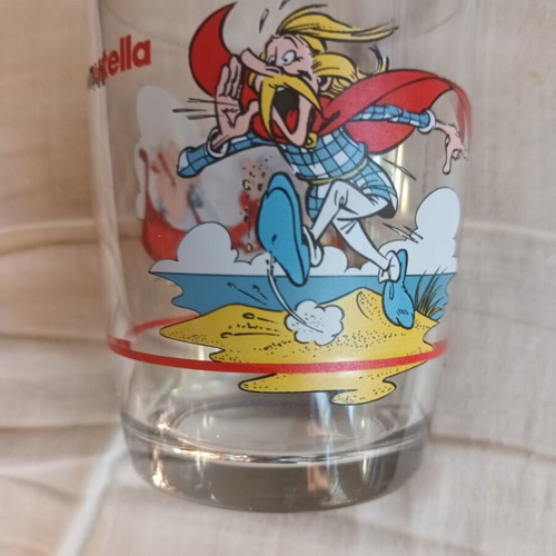 Nutella promotional glass with Asterix theme like new