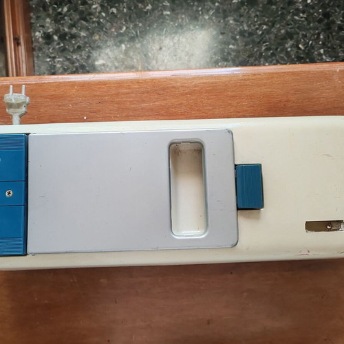 Progress super 90 auto vintage vacuum cleaner 1968 used with all accessories