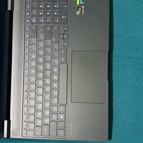 HP Victus 15-fb0010nv 15.6'' FHD IPS laptop like new with Ryzen 7 and RTX 3050