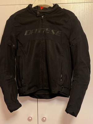 Μπουφάν μοτοσυκλέτας Dainese καλοκαιρινό μεταχειρισμένο με αντιανεμικό και προστατευτικά