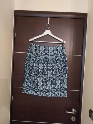 Φούστα τζιν με τσέπες σαν καινούργια, μέγεθος XL