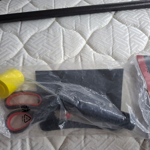 Wallpaper set new, suitable for installation