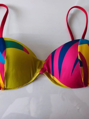 Body Talk multicolor bikini top new, size M 38 10
