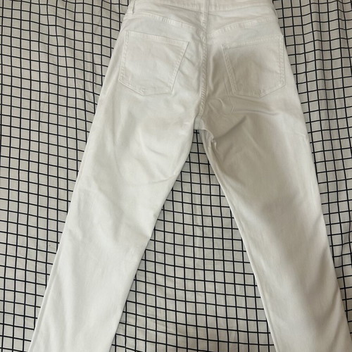 Uniqlo skinny straight jeans size S 26 white like new