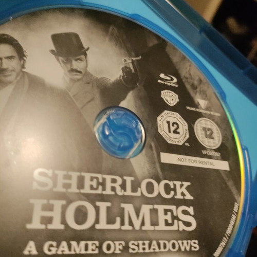 Sherlock Holmes A Game of Shadows Blu-Ray like new, English subtitles