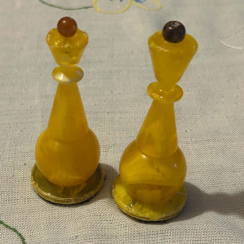 Amber Chess Set used, Soviet Union, pressed elektron material