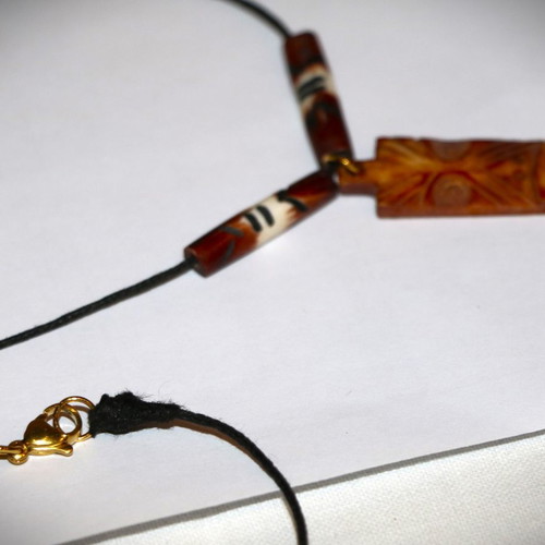 Maori Totem Mask Pendant from Carved Bone with Gold Clasp 22ct Gold Plated 5Macro