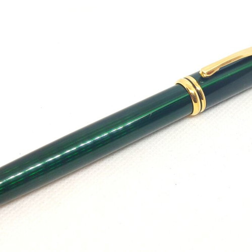 Cross Townsend Marble Green Lacquer fountain pen, 14kt 585 medium nib