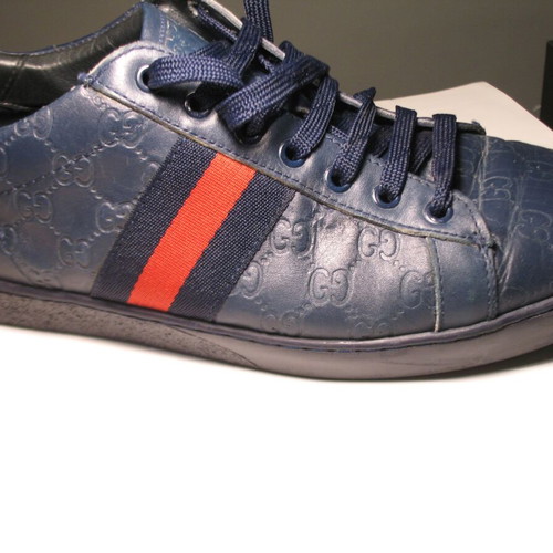 Gucci leather sneakers used, size 42.5, blue