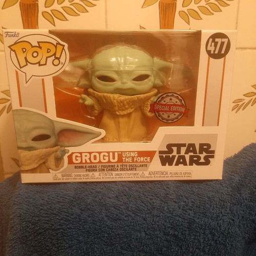 Funko POP! Grogu Using the Force Special Edition new