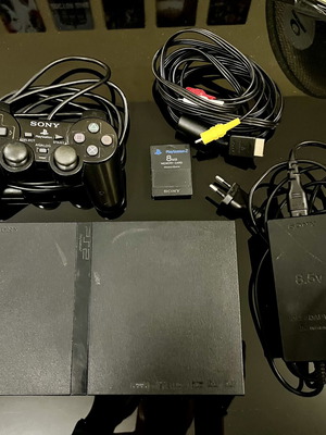 Sony PlayStation 2 slim μεταχειρισμένο με καλώδια, χειριστήριο και κάρτα μνήμης, πρόβλημα με δίσκους
